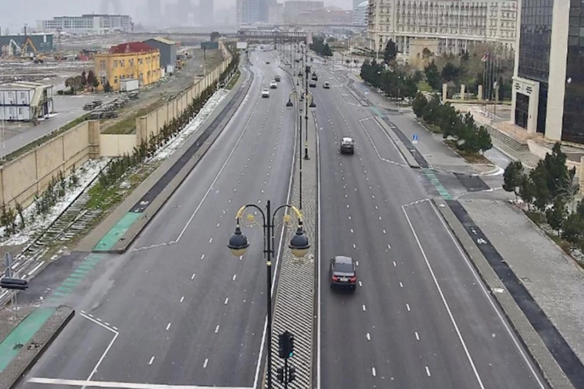 Hazırda Bakı yollarındakı vəziyyət — FOTOLAR