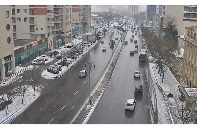 Hazırda Bakı yollarındakı vəziyyət — FOTOLAR