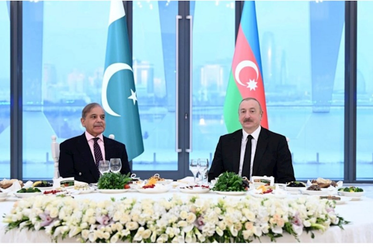 Prezident İlham Əliyevin adından Pakistanın baş nazirinin şərəfinə dövlət ziyafəti verilib