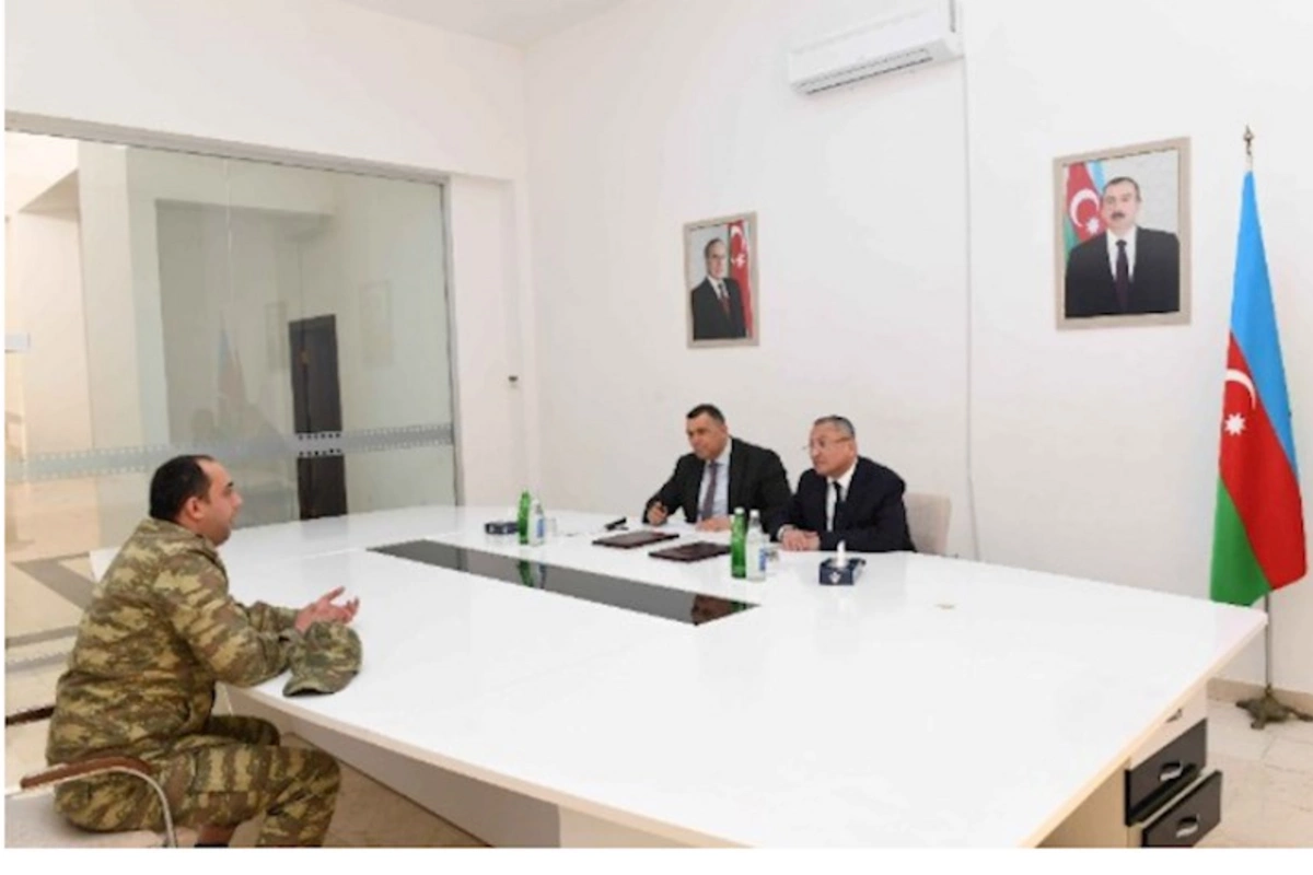 Komitə sədri Hacıqabulda vətəndaşları qəbul edib — FOTOLAR
