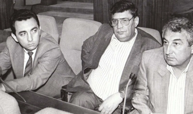 Eldar Əzizov və onun KOMANDASI