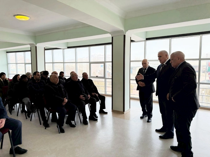Milli Məclisin deputatı Vüqar Rəhimzadə Culfada seçiciləri ilə növbəti görüşünü keçirib — FOTOLAR Milli Məclisin deputatı Vüqar Rəhimzadə Culfada seçiciləri ilə növbəti görüşünü keçirib — FOTOLAR