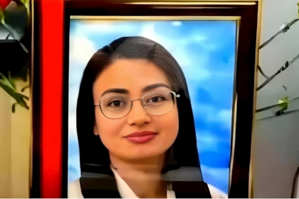 Əlindəki ziyilə görə xəstəxanaya gedən qız öldü — Gələn ay toyu olacaqdı