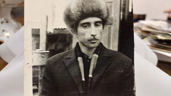 “Yoldaşım rəhmətə gedəndə Kəmaləddin Heydərov zəng edib dedi ki...” — Qədir Rüstəmovun xanımı ilə SENSASİON MÜSAHİBƏ (FOTOLAR)