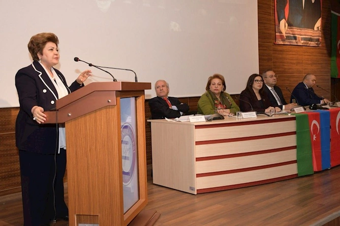 Ankarada “Dinməyən ağrı: Xocalı soyqırımı” adlı beynəlxalq simpozium keçirildi — FOTOLAR Ankarada “Dinməyən ağrı: Xocalı soyqırımı” adlı beynəlxalq simpozium keçirildi — FOTOLAR
