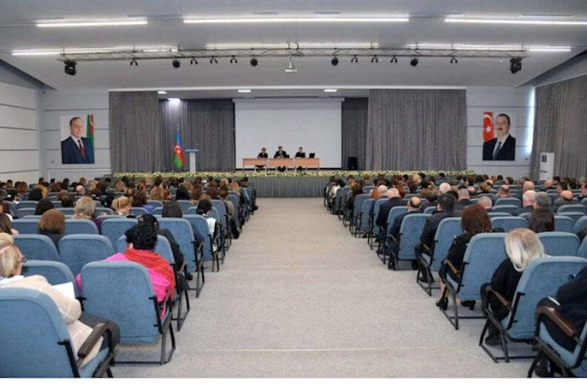 Direktorlara 8 martla bağlı tapşırıqlar verildi