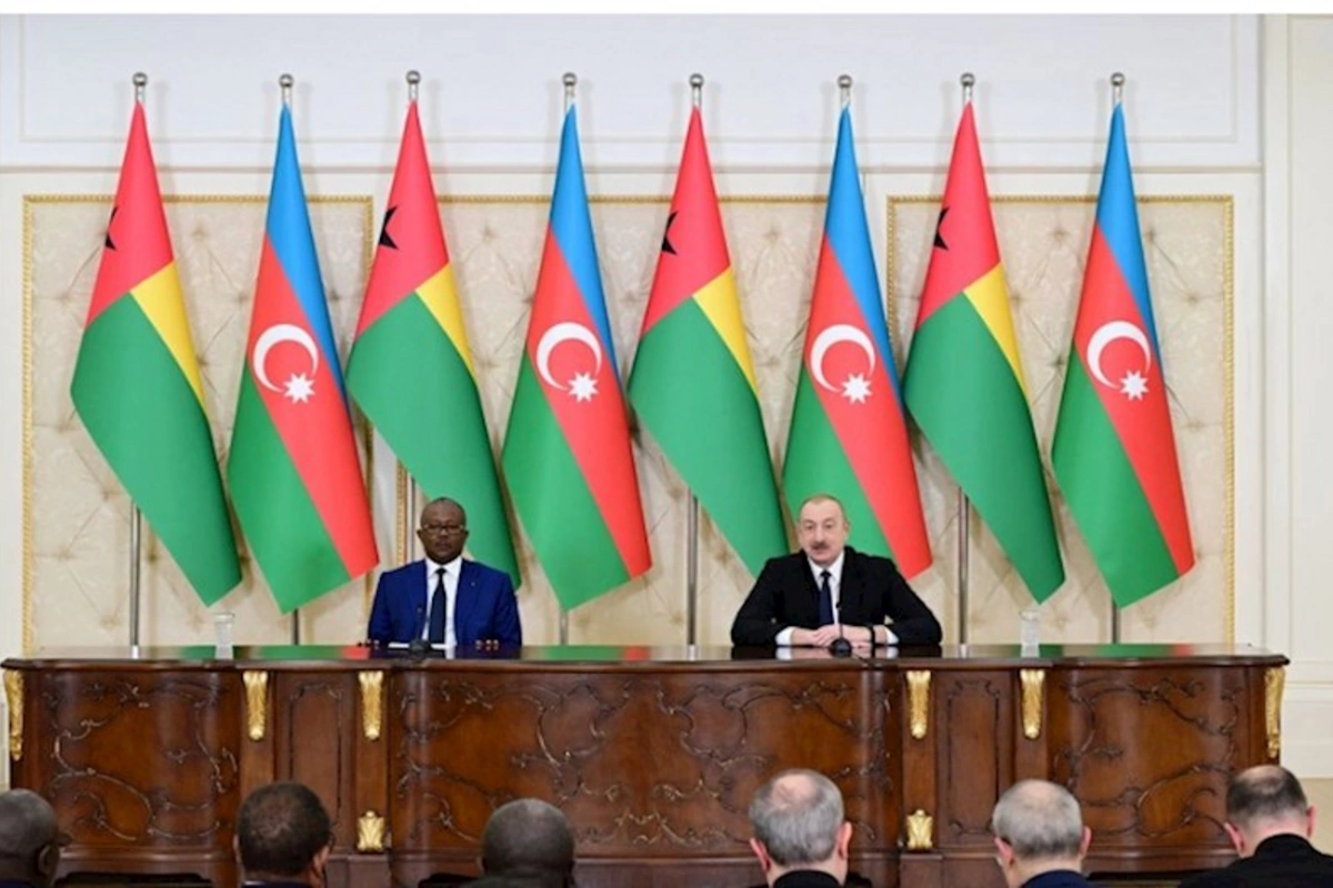 İlham Əliyev və Umaru Sisoku Embalo mətbuata bəyanatlarla çıxış etdilər — YENİLƏNİB