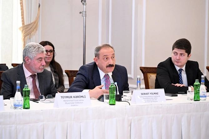 Mədəni mülkiyyətin qanunsuz dövriyyəsinə həsr olunmuş dəyirmi masa keçirildi — FOTOLAR Mədəni mülkiyyətin qanunsuz dövriyyəsinə həsr olunmuş dəyirmi masa keçirildi — FOTOLAR