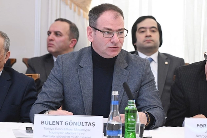 Mədəni mülkiyyətin qanunsuz dövriyyəsinə həsr olunmuş dəyirmi masa keçirildi — FOTOLAR Mədəni mülkiyyətin qanunsuz dövriyyəsinə həsr olunmuş dəyirmi masa keçirildi — FOTOLAR