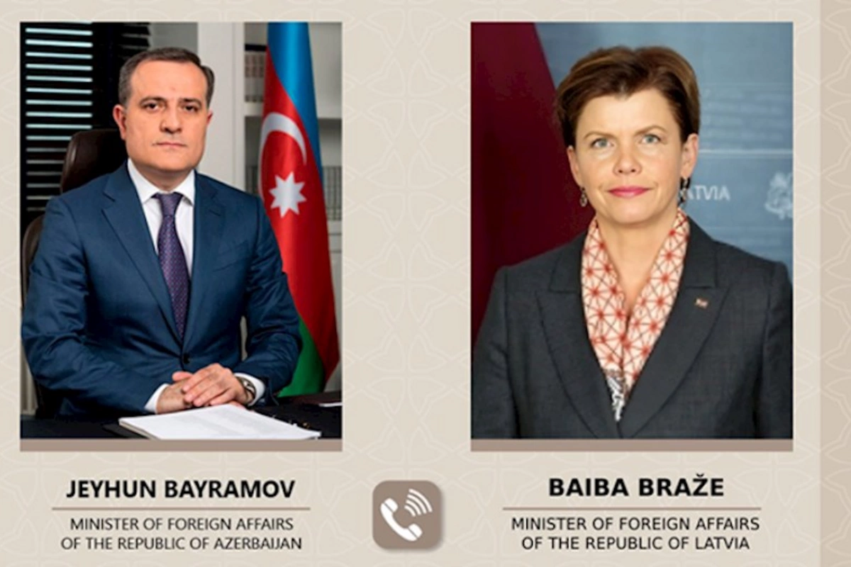 Ceyhun Bayramov latviyalı həmkarı ilə danışdı