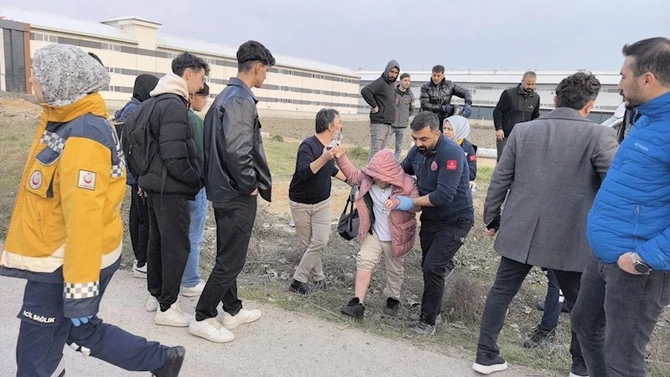 Türkiyədə məktəb avtobusu qəzaya düşdü —10 yaralı (FOTOLAR)