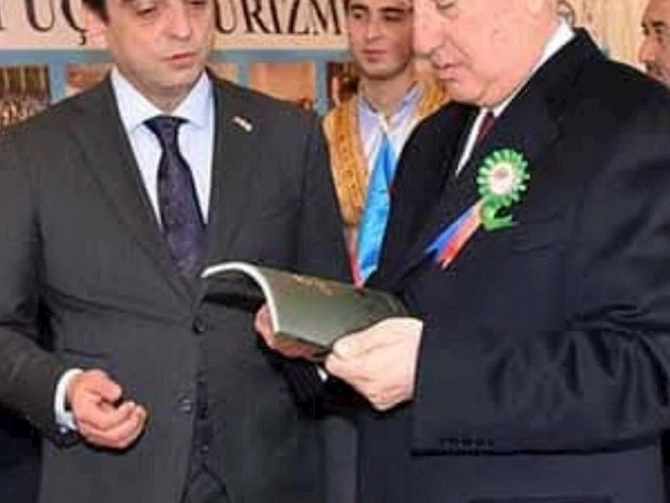 Sumqayıt bulvarından Kann iddiasına… — FOTOLAR Sumqayıt bulvarından Kann iddiasına… — FOTOLAR