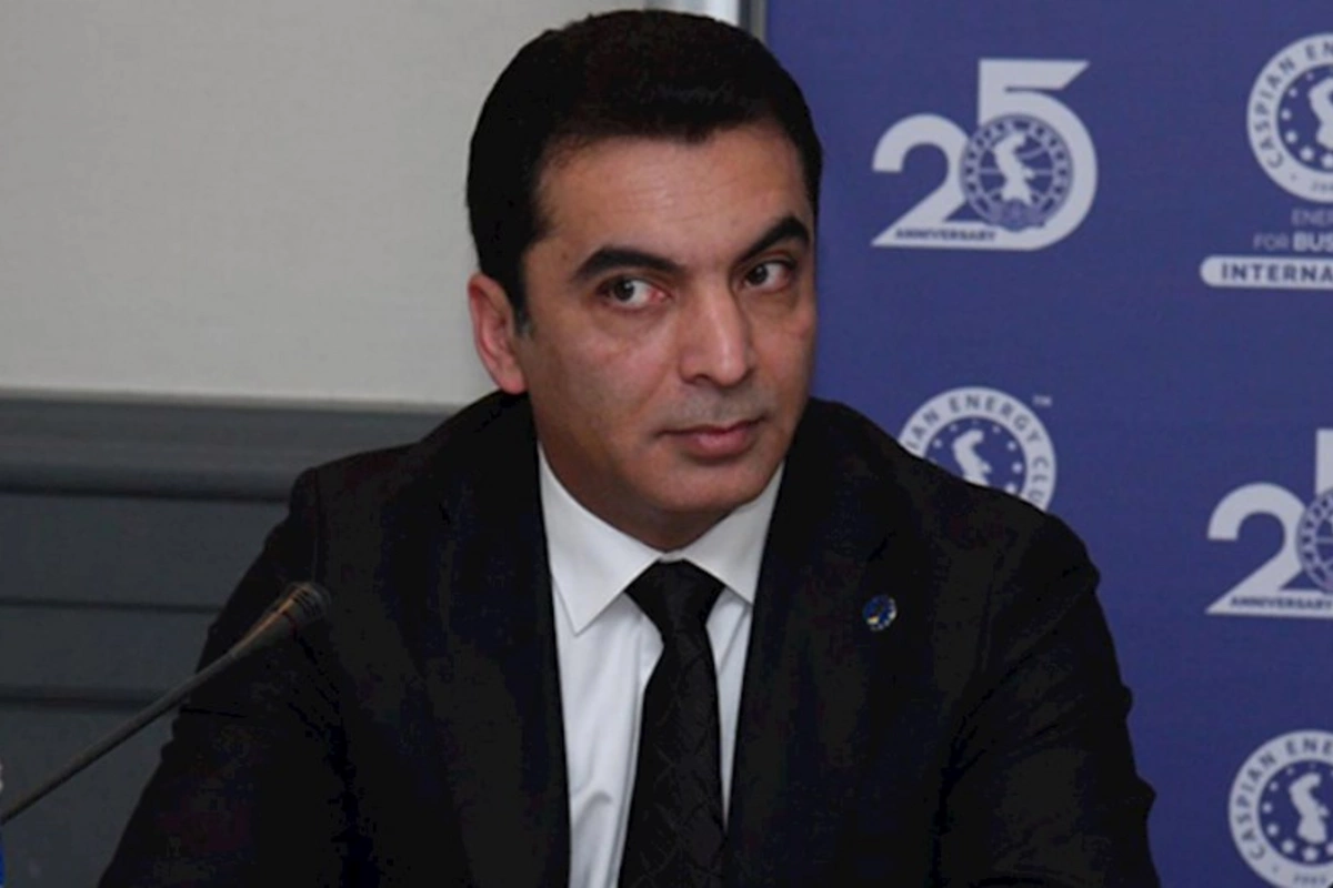 Rövşən Mehdiyev həbsdə qaldı