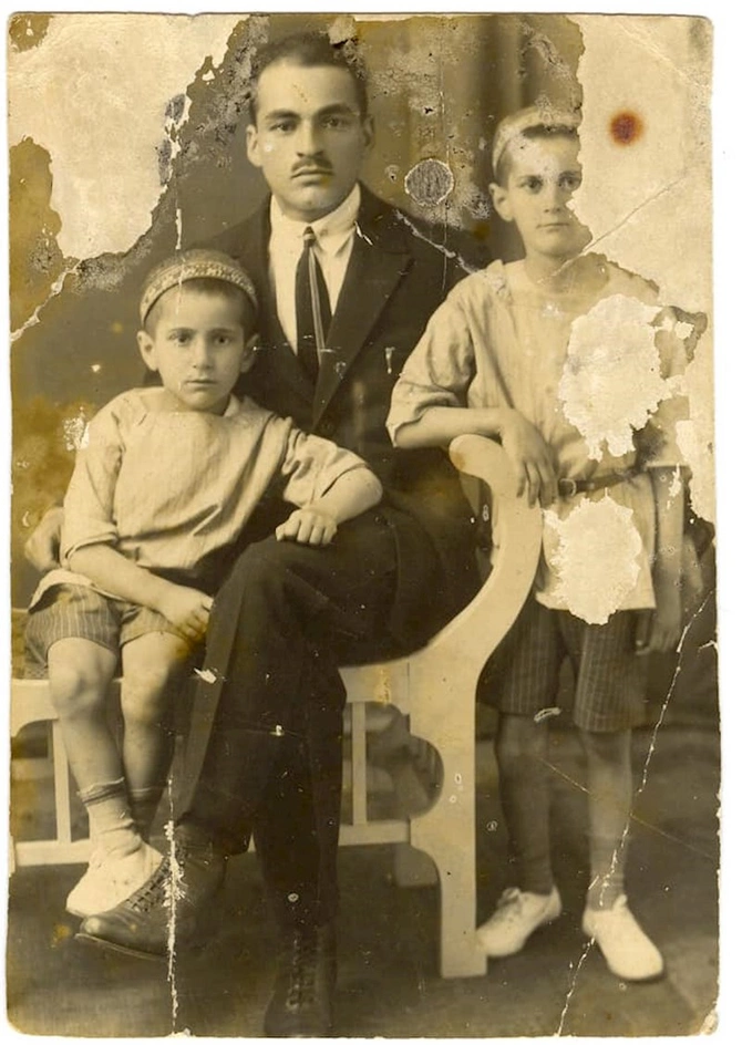 Rəsulzadə və ailəsinin illər sonra ortaya çıxan yeni FOTOLARI