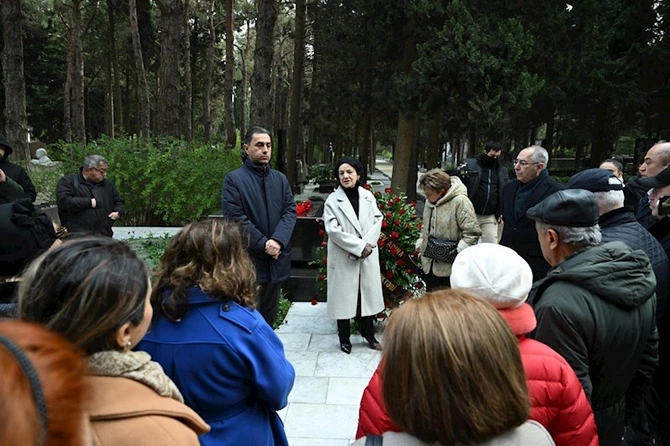 Qara Qarayevin xatirəsi anıldı — FOTOLAR