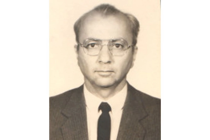 Xalq artistinin alim qardaşı ABŞ-də öldü — FOTO Xalq artistinin alim qardaşı ABŞ-də öldü — FOTO