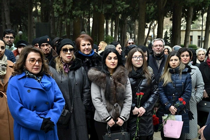 Qara Qarayevin xatirəsi anıldı — FOTOLAR