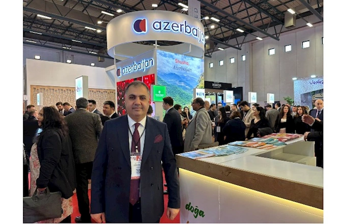 Azərbaycanın turizm imkanları Türkiyədə nümayiş olunur — FOTOLAR Azərbaycanın turizm imkanları Türkiyədə nümayiş olunur — FOTOLAR