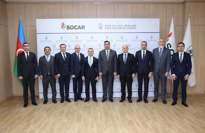 Bank Respublika və Bakı Ali Neft Məktəbi əməkdaşlıq memorandumu imzalayıb — FOTOLAR
