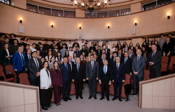 Bank Respublika və Bakı Ali Neft Məktəbi əməkdaşlıq memorandumu imzalayıb — FOTOLAR