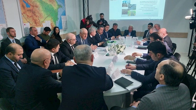 Bakıda yeni yolun çəkilişi ilə əlaqədar 1650 ədəd ağac köçürüləcək — FOTOLAR