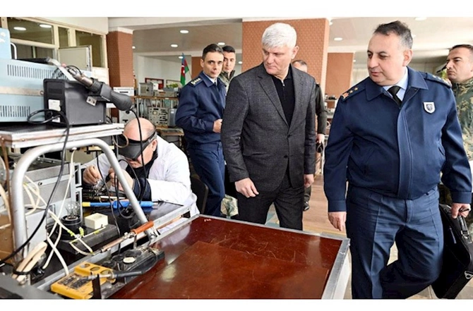 Azərbaycanla Türkiyə HHQ arasında 15-ci Qərargah danışıqları keçirilib — FOTOLAR