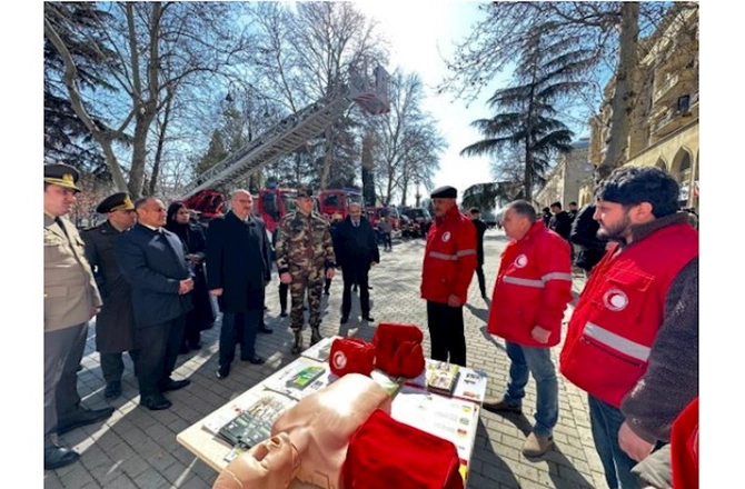FHN Ümumdünya Mülki Müdafiə Günü ilə bağlı tədbirlər keçirdi — FOTOLAR FHN Ümumdünya Mülki Müdafiə Günü ilə bağlı tədbirlər keçirdi — FOTOLAR