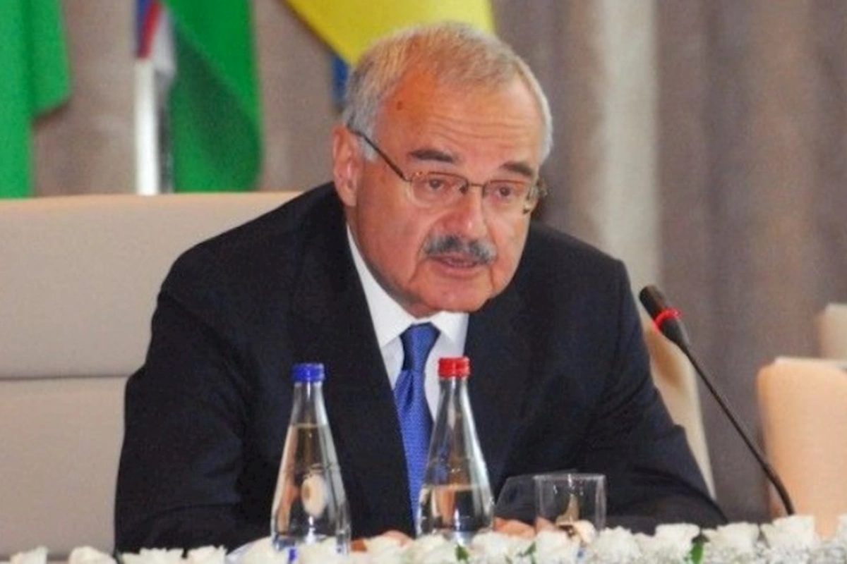 Artur Rasizadə adının tarixçəsini DANIŞDI — FOTOLAR