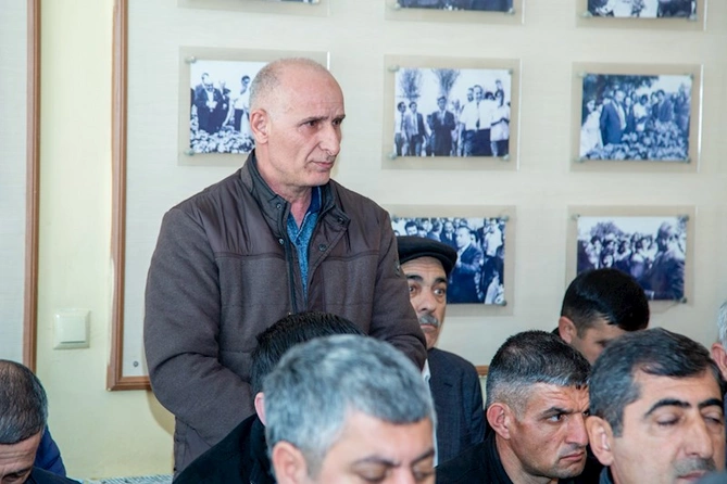 Rüstəm Xəlilov Yolüstü kənd sakinlərini müraciətlərini dinləyib — FOTOLAR