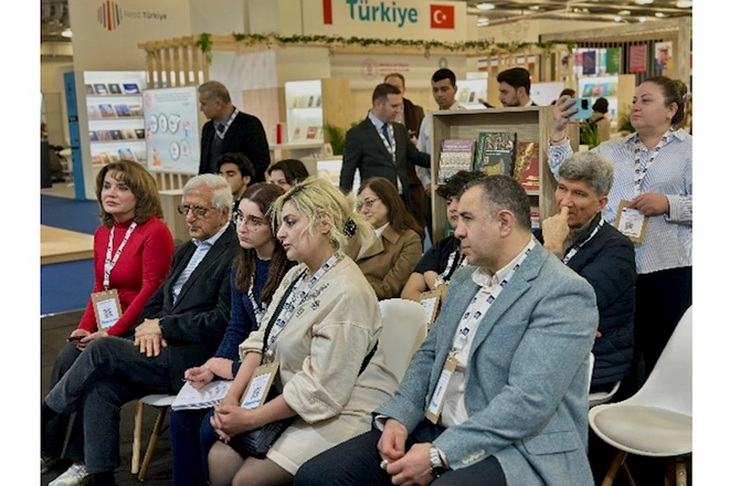 Londonda kitab təqdimatı keçirilib — FOTOLAR
