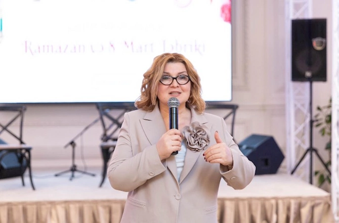 “Veysəloğlu” və “Zəfər” İctimai Birliyi 100-dən çox şəhid anası və xanımına iftar məclisi təşkil etdi — FOTOLAR “Veysəloğlu” və “Zəfər” İctimai Birliyi 100-dən çox şəhid anası və xanımına iftar məclisi təşkil etdi — FOTOLAR
