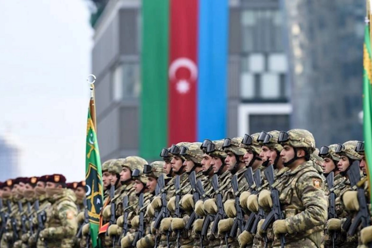 Hərbi ekspert: MAXE-lərin sayının artması Azərbaycan Ordusunun türk modelinə keçidini təmin edəcək
