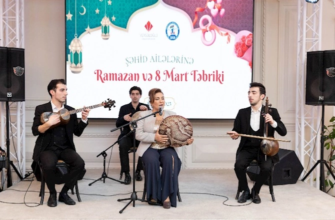“Veysəloğlu” və “Zəfər” İctimai Birliyi 100-dən çox şəhid anası və xanımına iftar məclisi təşkil etdi — FOTOLAR “Veysəloğlu” və “Zəfər” İctimai Birliyi 100-dən çox şəhid anası və xanımına iftar məclisi təşkil etdi — FOTOLAR