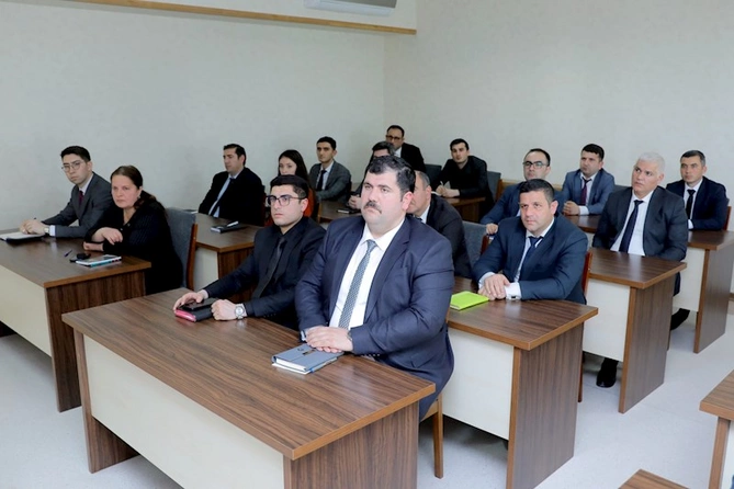 Naxçıvanda mühasiblər üçün uzunmüddətli təlimlərə başlandı — FOTOLAR