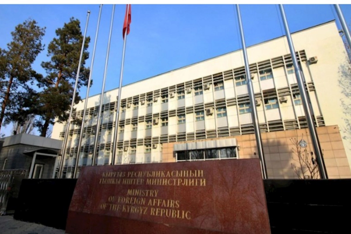 Qırğızıstan XİN: Bakı və İrəvan arasında sülh sazişi tarixi hadisə ola bilər