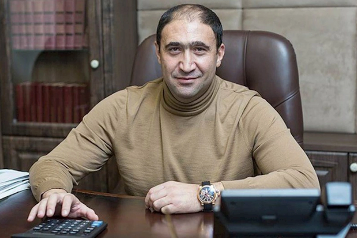 İlqar Hacıyev 17 milyonluq dələduzluqda ittiham olunur — Bu tarixdə prokurorluğa çağırılır