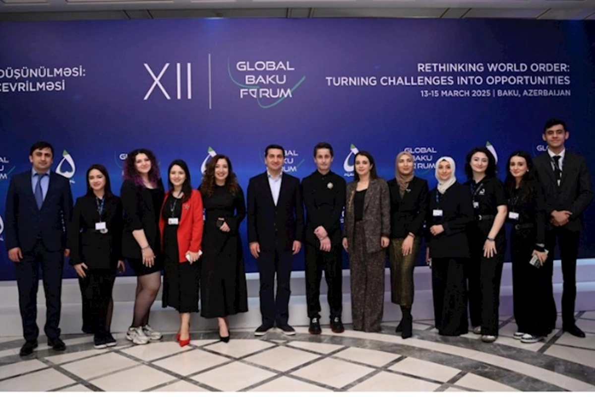 Hikmət Hacıyev: XII Qlobal Bakı Forumu özünü qlobal problemlərin müzakirəsi üçün beynəlxalq platforma kimi təsdiqləyib