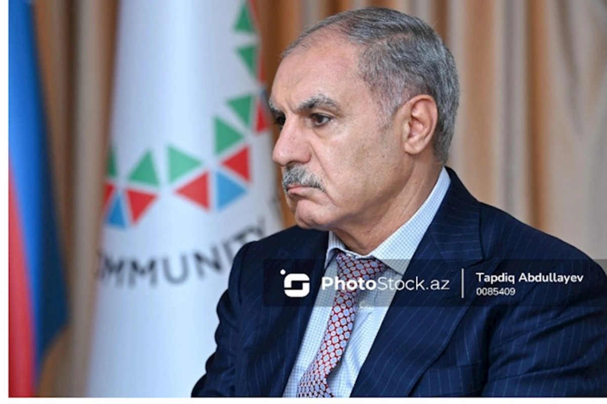 İlham Əliyev Xanlar Vəliyevi təltif etdi