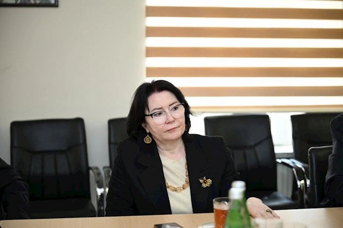 Müəllimlərin attestasiyasının keçirildiyi Bakı Xoreoqrafiya Akademiyasına infotur təşkil olunub — FOTOLAR