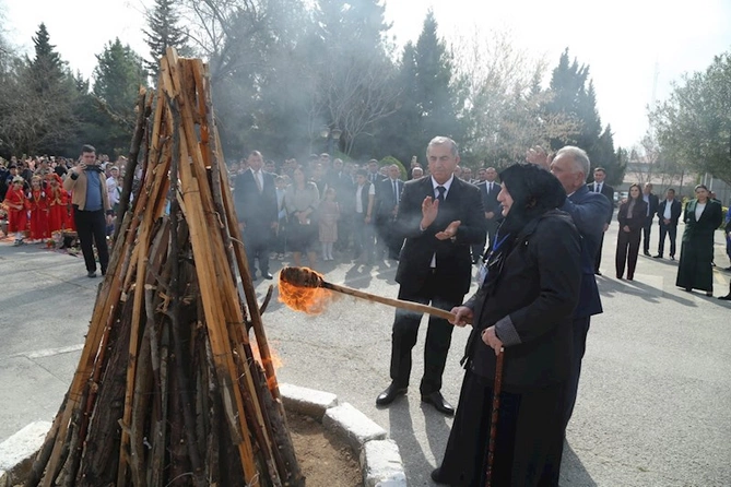 Hacıqabul rayonunda Novruz” bayramı münasibətilə ümumrayon şənliyi keçirilib — FOTOLAR