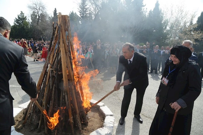 Hacıqabul rayonunda Novruz” bayramı münasibətilə ümumrayon şənliyi keçirilib — FOTOLAR