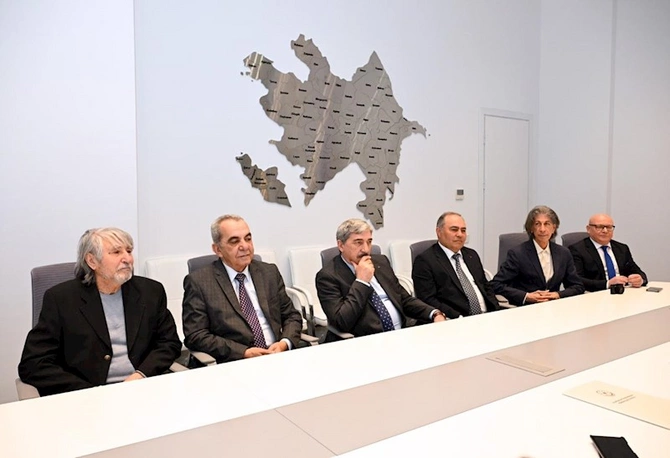 Sənət adamlarına diqqət və qayğı onlara böyük stimul verir — FOTOLAR
