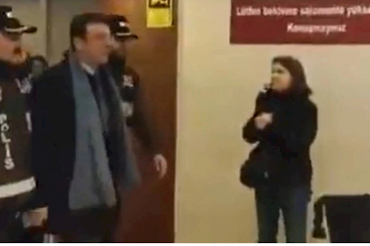 İmamoğlunun saxlanılmasından sonra ilk görüntüləri — VİDEO