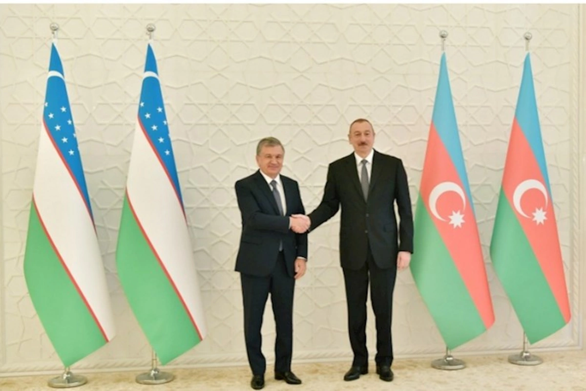 İlham Əliyev həmkarı ilə DANIŞDI