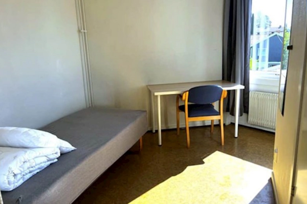 Lənkəranda hosteldə ölü tapılan turist ukraynalı imiş