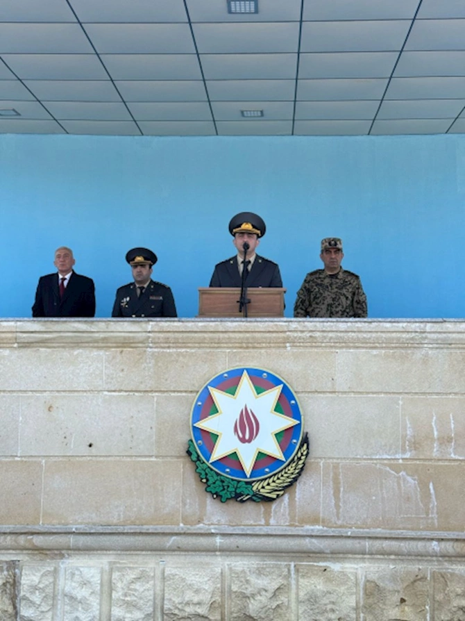 Hərbi Prokurorluq işçiləri Novruz bayramı və hüquqi maarifləndirmə ilə əlaqədar hərbi hissələrdə olublar — FOTOLAR Hərbi Prokurorluq işçiləri Novruz bayramı və hüquqi maarifləndirmə ilə əlaqədar hərbi hissələrdə olublar — FOTOLAR