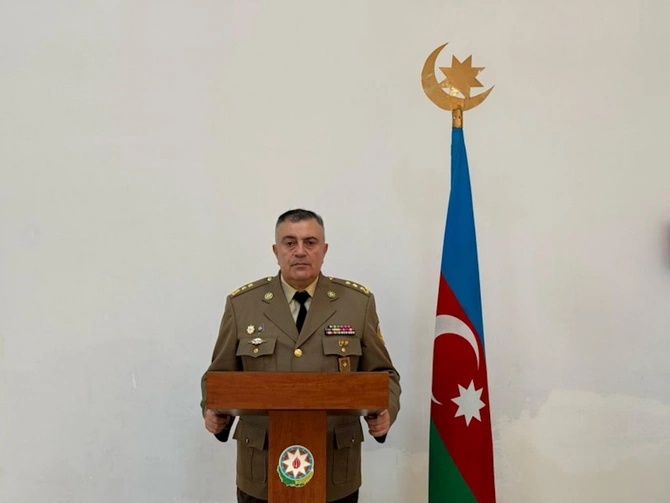 Hərbi Prokurorluq işçiləri Novruz bayramı və hüquqi maarifləndirmə ilə əlaqədar hərbi hissələrdə olublar — FOTOLAR Hərbi Prokurorluq işçiləri Novruz bayramı və hüquqi maarifləndirmə ilə əlaqədar hərbi hissələrdə olublar — FOTOLAR