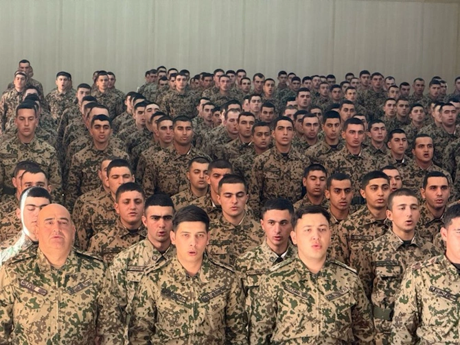 Hərbi Prokurorluq işçiləri Novruz bayramı və hüquqi maarifləndirmə ilə əlaqədar hərbi hissələrdə olublar — FOTOLAR Hərbi Prokurorluq işçiləri Novruz bayramı və hüquqi maarifləndirmə ilə əlaqədar hərbi hissələrdə olublar — FOTOLAR