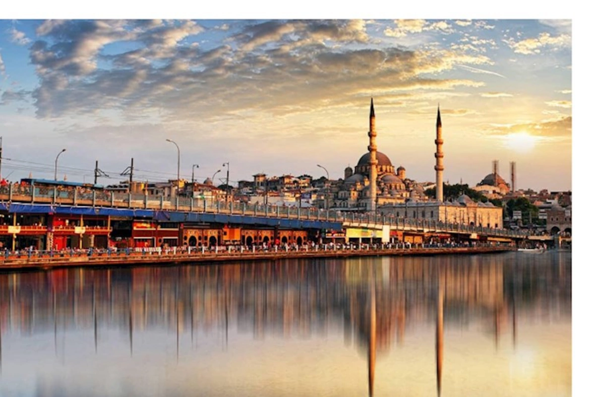 Türkiyədə oxuyan azərbaycanlı tələbələrə müraciət: UZAQ DURUN