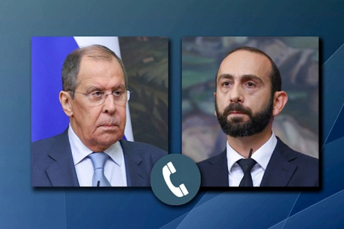 Lavrov Mirzoyana zəng etdi